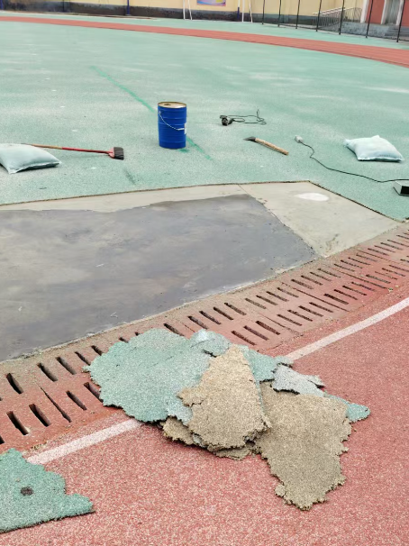 昭通球场翻新维修补、球场翻新修补改造
